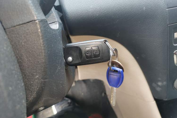 Used Bestune B50 2013 1.6L manual luxury version
