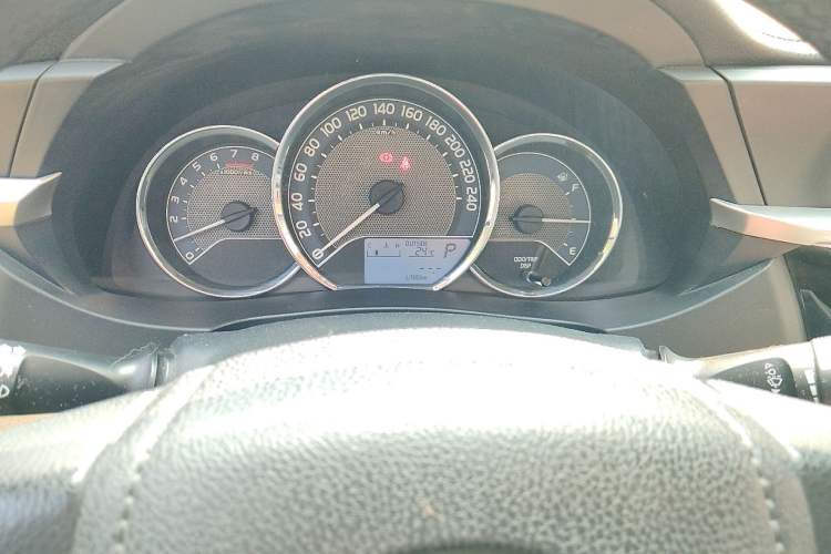 Used Toyota Corolla 2014 1.6L CVT GL Instrument Cluster