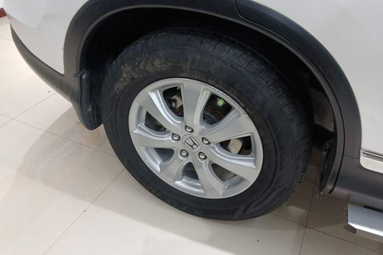 Used Honda CR-V 2012 2.0L two-wheel drive urban version
