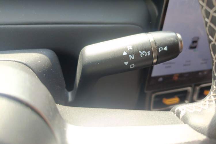 Used iCAR V23 2025 401 Two-Wheel Drive Advanced Edition
