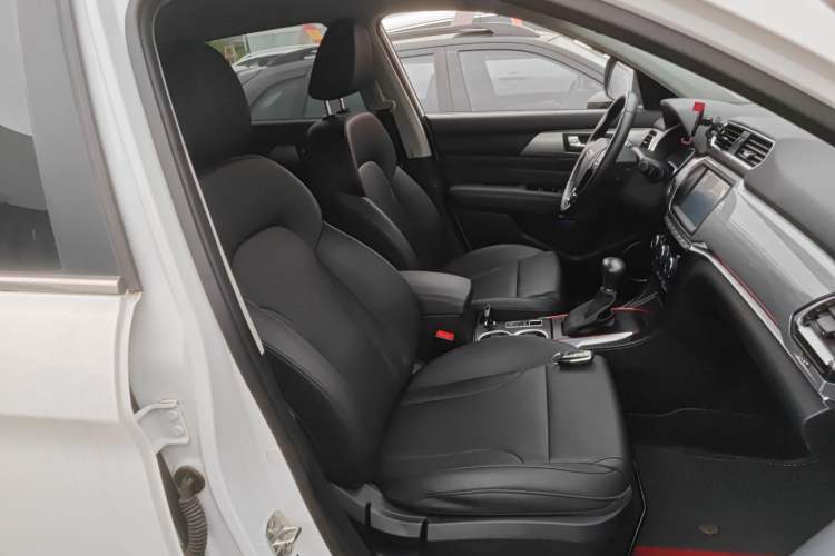 Used Haval H2 2017 Blue Label 1.5T Automatic Two-Wheel Drive Elite Model Right Front Seat