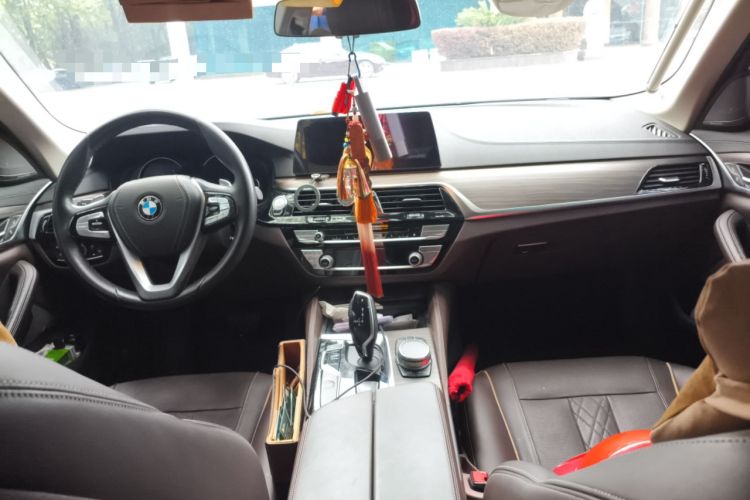 Used BMW 5 Series 2018 Facelifted 530Li Luxury Edition Premium Package
