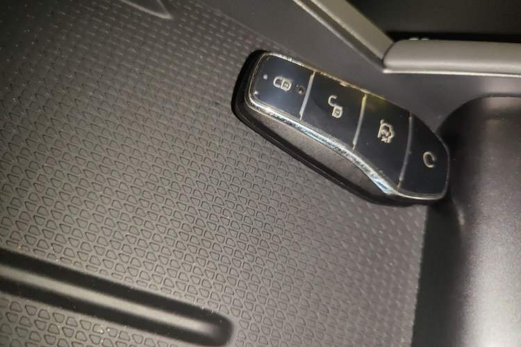 Used BYD Qin L 2024 DM-i 80KM Leading Model Vehicle Key