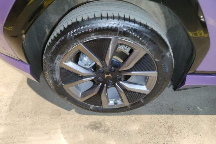 Used Honda P7 2025 Four-Wheel Drive Long-Range Max Exterior 5