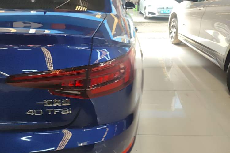 Used Audi A4L 2018 30th Anniversary Edition 40 TFSI Fashion Model Right Rear Taillight