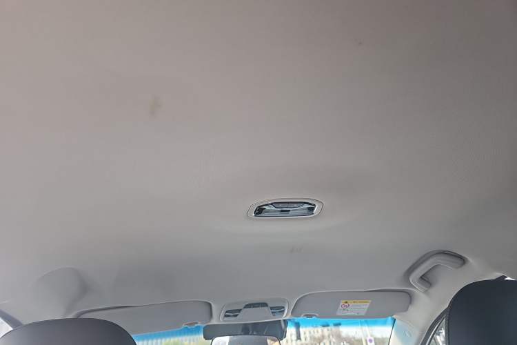 Used Geely Auto Emgrand 2019 Leading Edition 1.5L Manual Luxury Model China VI Standard