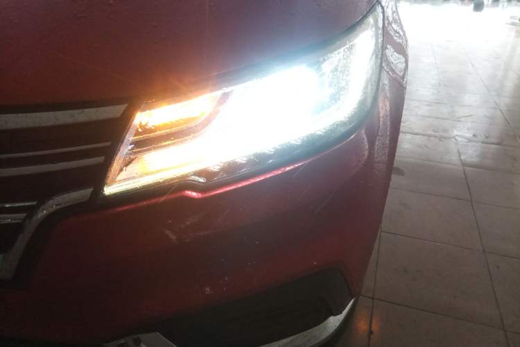 Used Roewe RX3 2018 1.6L CVT Flagship Edition Left Front Headlight