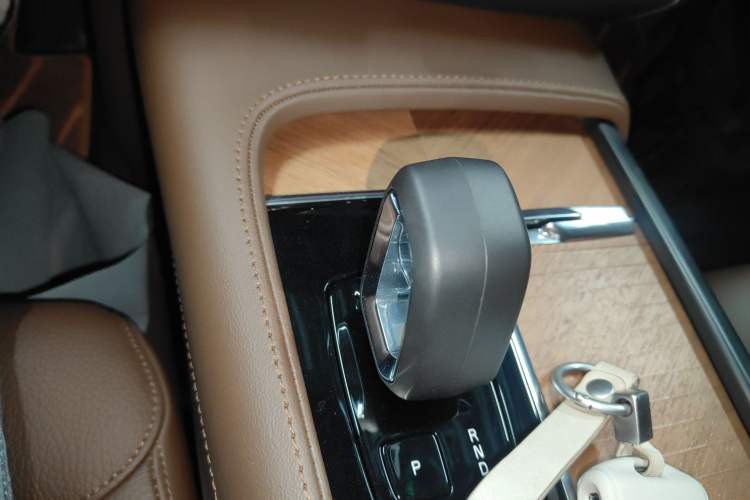 Used Volvo S90 2024 B5 Zhiyi Luxury Edition