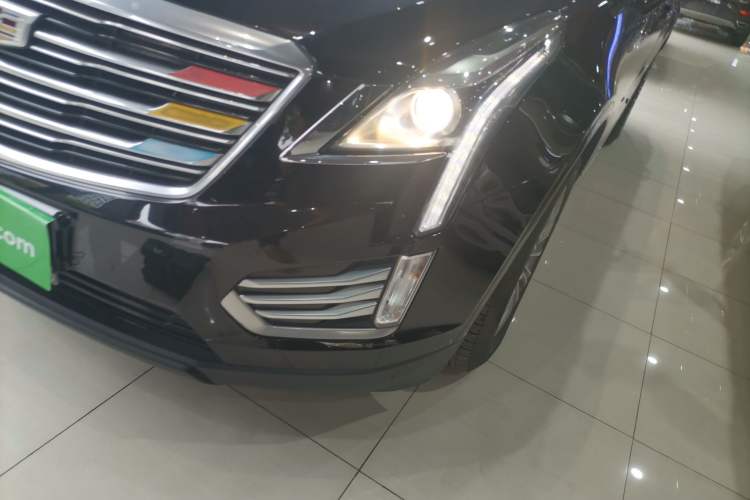 Used Cadillac XT5 2018 25T Luxury Model