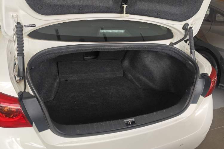 Used Infiniti Q50L 2015 2.0T Enjoyment Edition