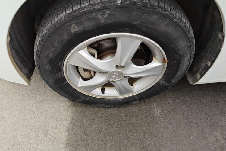 Used Hyundai Verna (older generation) 2016 1.4L Manual Smart GLS Trim
