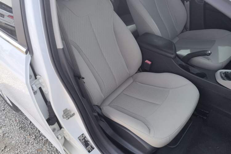 Used Buick GT 2015 15N Automatic Elite Version