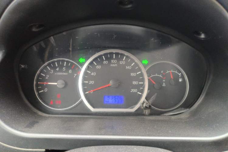 Used Wuling Hongguang 2013 1.5L Luxury Model
