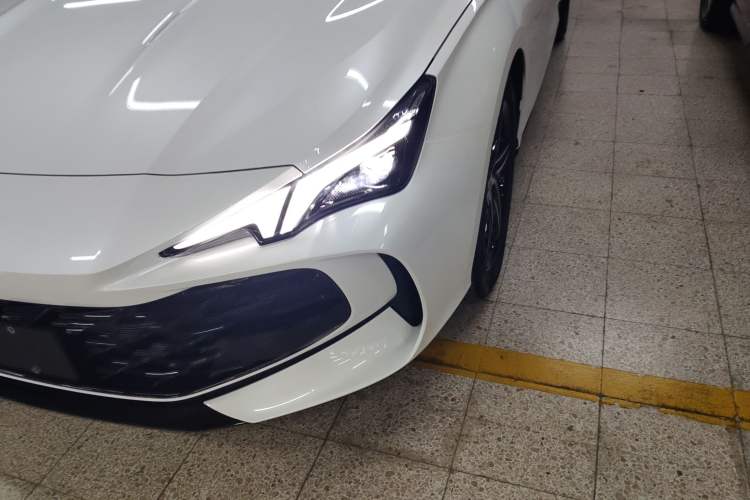 Used MG 7 2025 1.5T 300 DCT Luxury Edition
