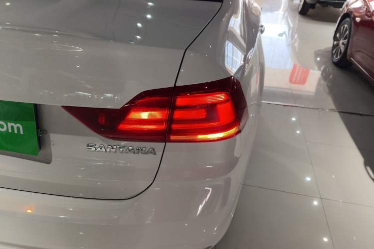 Used Volkswagen Santana 2021 1.5L Automatic Fashion Edition