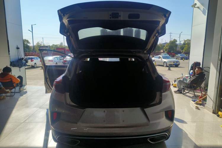 Used Geely Auto Emgrand GS 2020 1.4T CVT Ya
