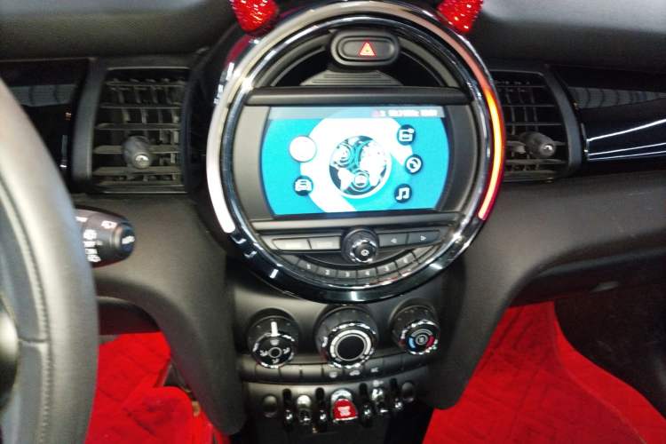 Used MINI MINI 2019 1.5T ONE PLUS