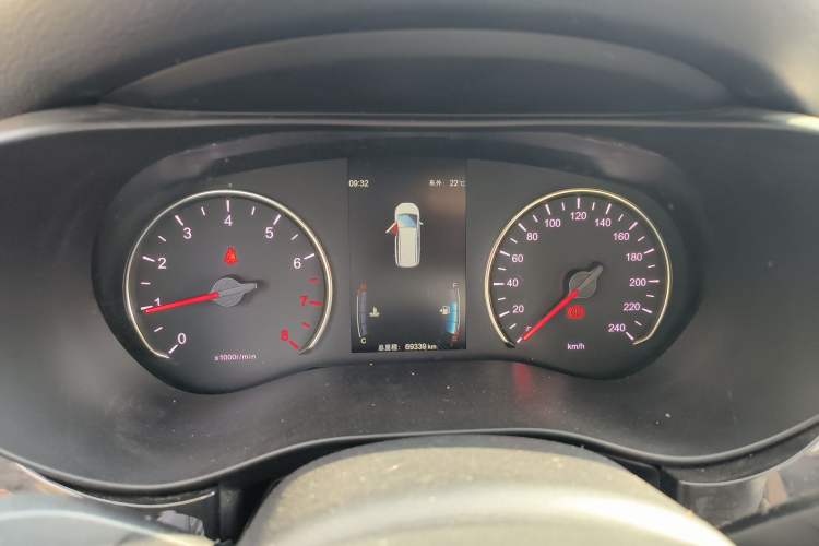 Used BYD Song MAX 2017 1.5T Manual Smart Connect Luxury 7-Seater
