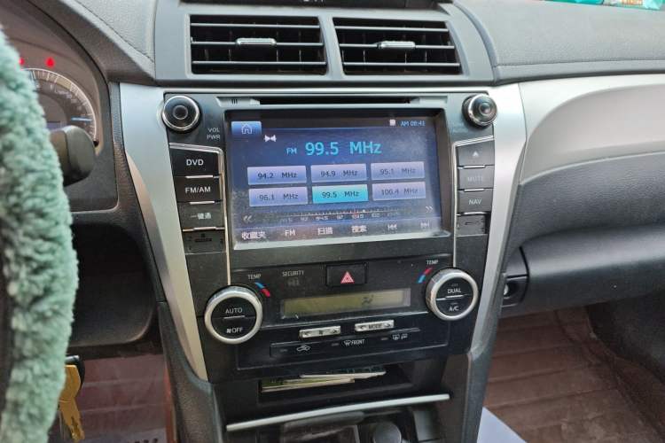 Used Toyota Camry 2012 Junrui 2.0S Radiant Edition Audio And AC Panel