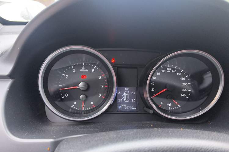 Used Haval H6 2015 Sport Edition 1.5T Automatic Two-Wheel Drive Luxury Model
