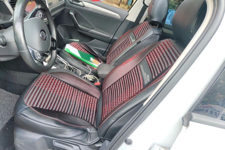 Used Volkswagen T-ROC 2018 230TSI DSG Two-Wheel Drive Advanced Version China V Standard
