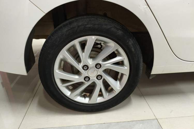 Used Chevrolet Lova RV 2018 1.5L Automatic Smart Drive Model Right Rear Wheel Hub