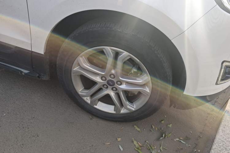 Used Ford Edge 2018 EcoBoost 245 Two-Wheel-Drive Titanium 7-Seater China V Standard
