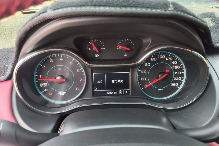 Used Chevrolet Cruze 2018 Hatchback 320 Automatic Pioneer Sunroof Edition Instrument Cluster