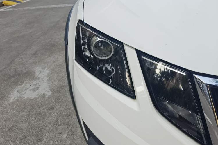 Used Skoda Octavia 2018 Station Wagon TSI230 DSG Luxury Edition
