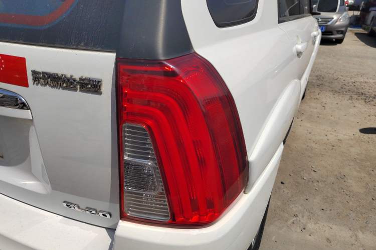 Used Kia Sportage 2013 2.0L Automatic Two-Wheel Drive GL Trim Right Rear Taillight