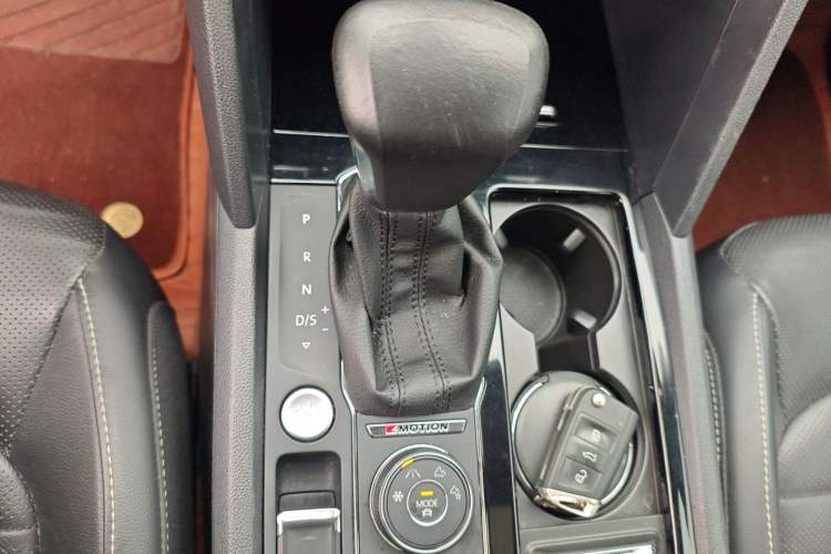 Used Volkswagen Teramont 2019 380TSI Four-Wheel Drive Luxury Version China VI Standard Gear Lever