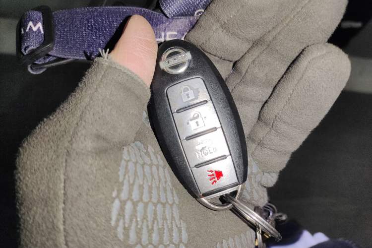 Used Nissan Livina 2010 JINRUI Edition 1.6L Manual Smart Model Vehicle Key