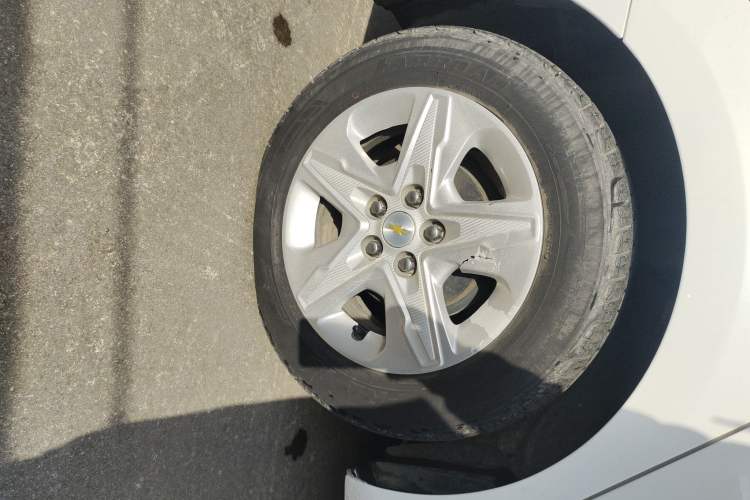 Used Chevrolet Cavalier 2018 320 Automatic Enjoyment Sunroof Edition Exterior 4