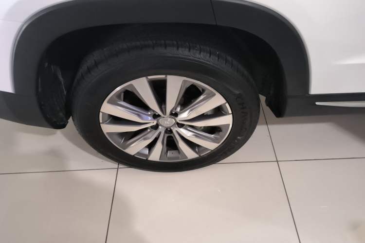 Used Changan CS95 2017 2.0T Two-Wheel Drive Zhitu Edition