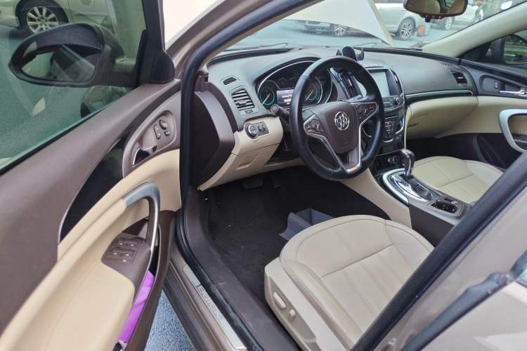 Used Buick Regal 2015 2.0L Elite Fashion Edition
