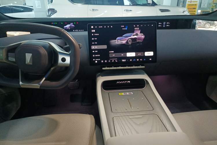 Used Avatr 12 2025 Ultra Extended-Range Edition