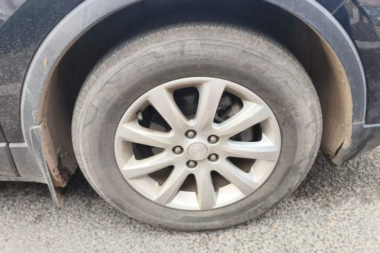 Used Buick Envision 2021 532T Two-Wheel-Drive Elite Version Right Front Wheel Hub