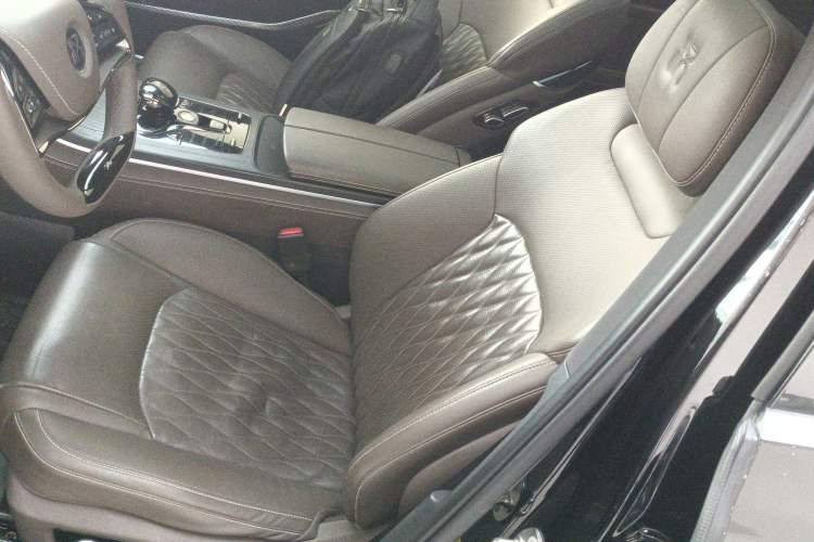 Used BYD Han 2023 DM-i Champion Edition 200KM Flagship Model Left Front Seat