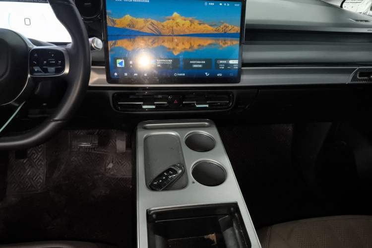 Used AION Y 2023 Plus 510 Enjoy Edition Audio And AC Panel