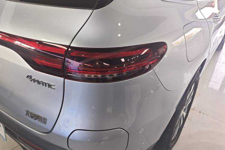 Used Mercedes-Benz EQC 2022-Year Restyled EQC 350 4MATIC
