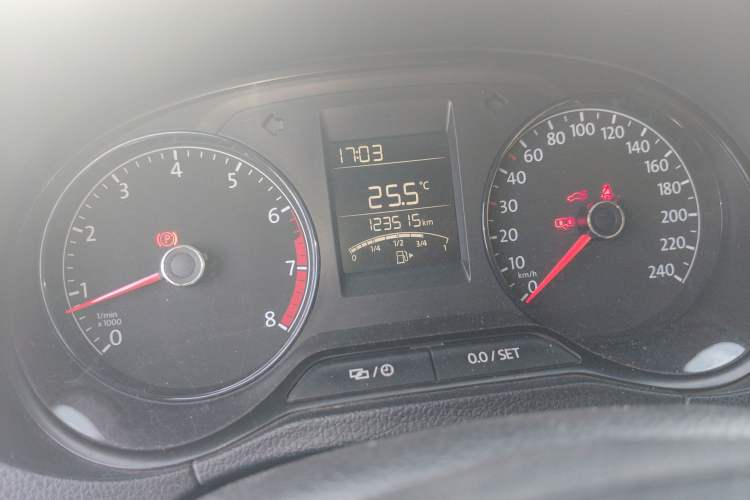 Used Volkswagen Polo 2014 1.4L Manual Fashion Edition