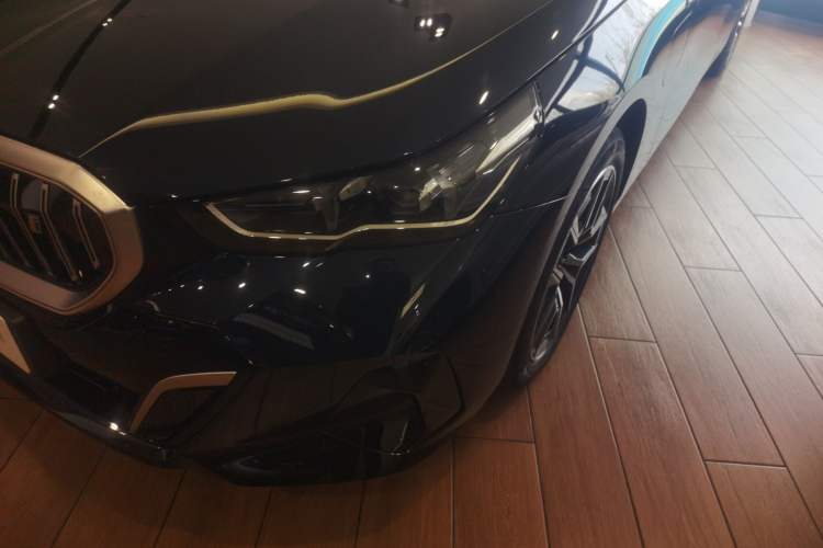 Used BMW i5 2025 eDrive 40L M Sport Package
