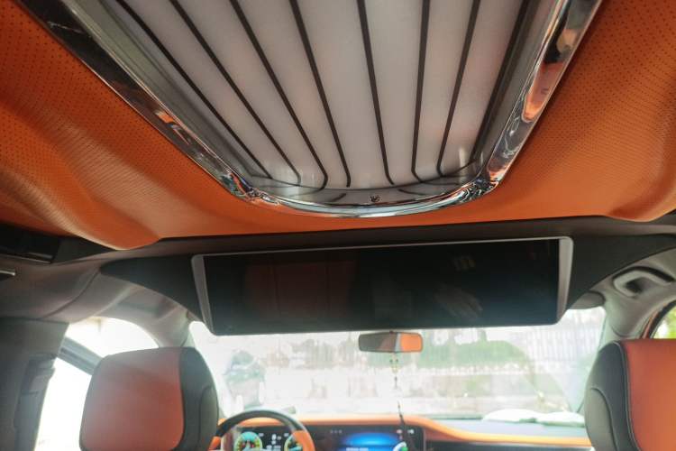 Used Mercedes-Benz Vito 2023 2.0T Elite Version 7 Seats
