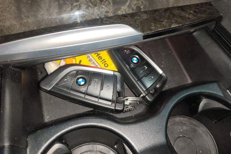 Used BMW 5 Series 2022 Second Facelift 525Li M Sport Package