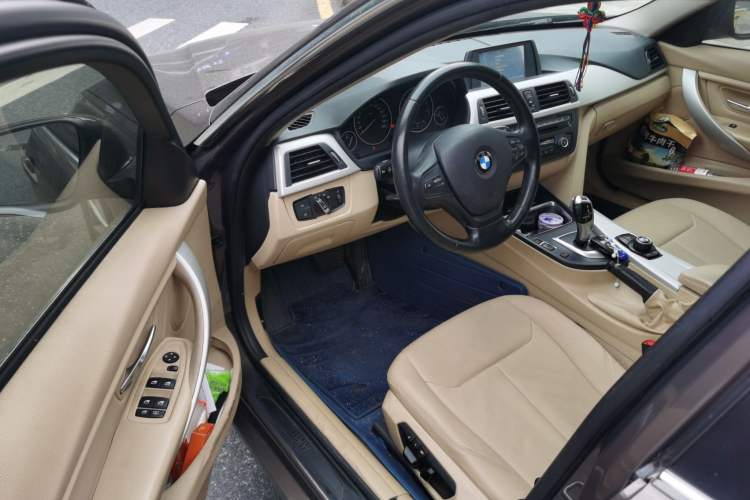 Used BMW 3 Series 2013 320Li Fashion Model Driver Seat
