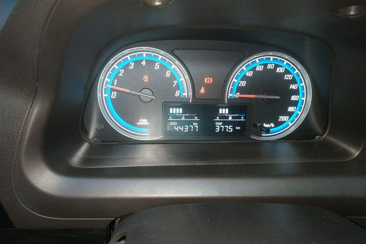 Used Baojun 730 2014 1.5L Manual Luxury Navigation ESP Version 7 Seats