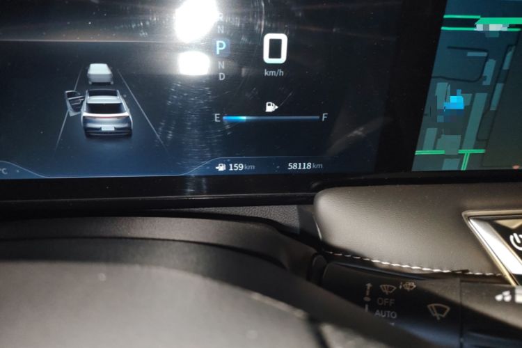 Used Venucia V 2022 260T Black Horse Edition · King
