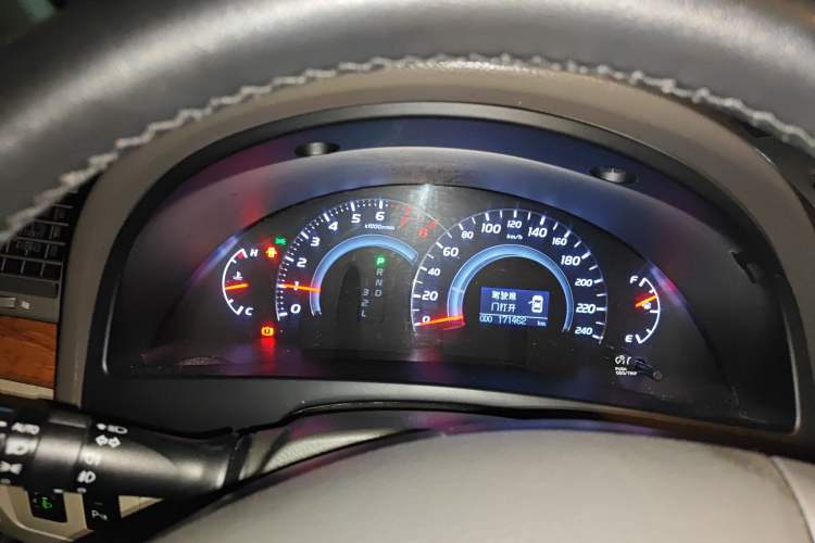 Used Toyota Camry 2010 200G Classic Edition