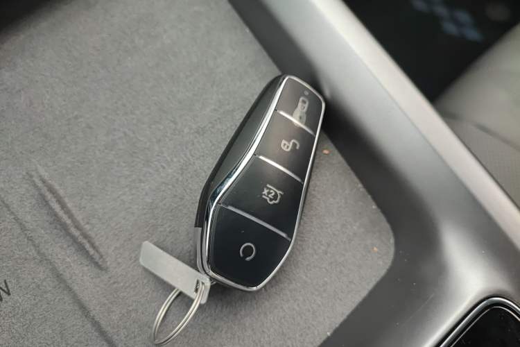 Used BYD Seal 07 DM-i 2025 Intelligent Driving Version DM-i 1.5T 125 km Range Flagship Edition