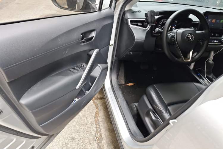 Used Toyota FRONTLANDER 2022 2.0L CVT Elite Edition
